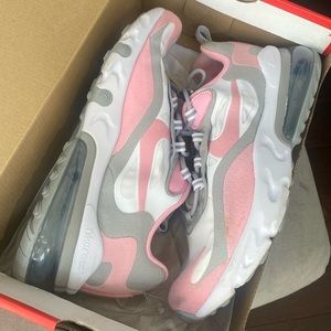 Nike Air Max 270 React